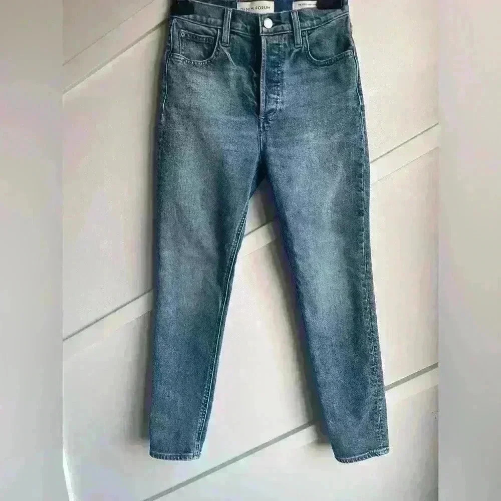Aritzia Denim Forum The Yoko High Rise Slim Denim size 25 Vintage Wash Cotton - Picture 9 of 15